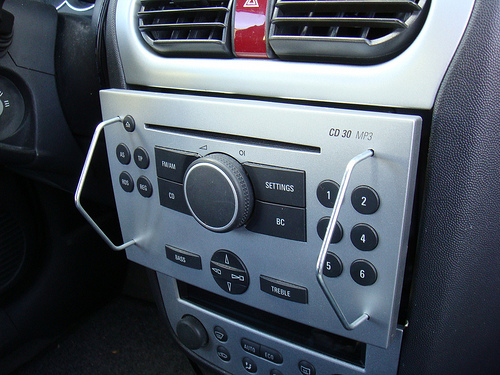 3.5mm AUX kabel voor OPEL autoradio's, voor o.a. CD30 MP3, CDC40, CD70, DVD90, 12-pin 3.5mm AUX kabel voor OPEL autoradio's, voor o.a. CD30 MP3, CDC40, CD70, DVD90, 12-pin