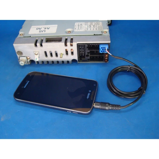 8-pin AUX kabel voor o.a. Audi, Skoda, Seat, Volkswagen, Becker, Philips en Blaupunkt 8-pin AUX kabel voor o.a. Audi, Skoda, Seat, Volkswagen, Becker, Philips en Blaupunkt