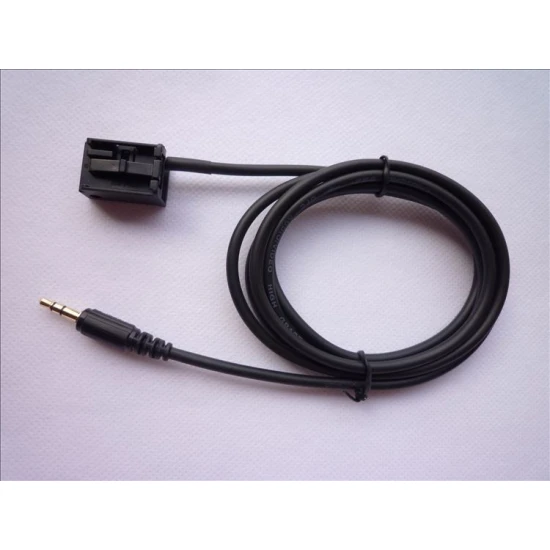 AUX kabel voor Alpine M-Bus autoradio's met een 8-pin ronde aansluiting AUX kabel voor Alpine M-Bus autoradio's met een 8-pin ronde aansluiting