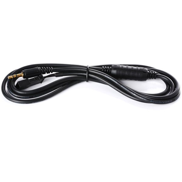 AUX kabel voor autoradio's / navigatiesystemen van BMW E46, E39, E53-X5 met een 3-pin audio aansluiting AUX kabel voor autoradio's / navigatiesystemen van BMW E46, E39, E53-X5 met een 3-pin audio aansluiting